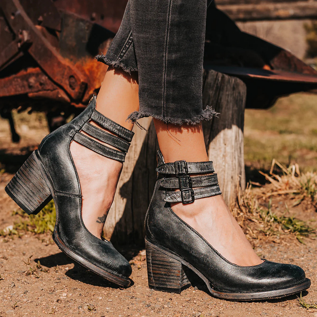 Women's Heeled Ankle Boots - Leather Zip Booties