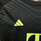 Bayern 2025 Black Goalkeeper Jersey