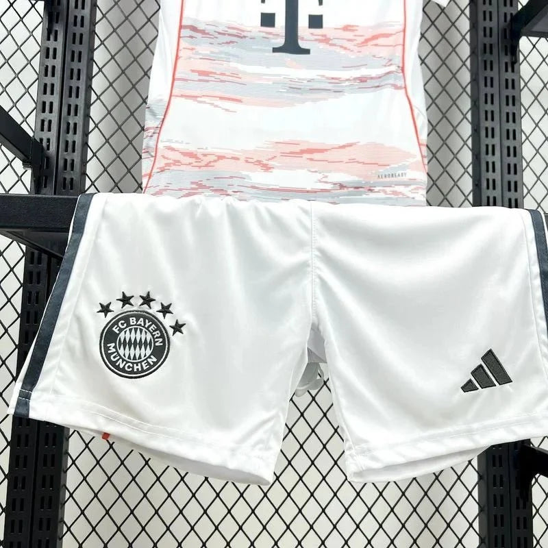 Bayern 2025 Away Shirt