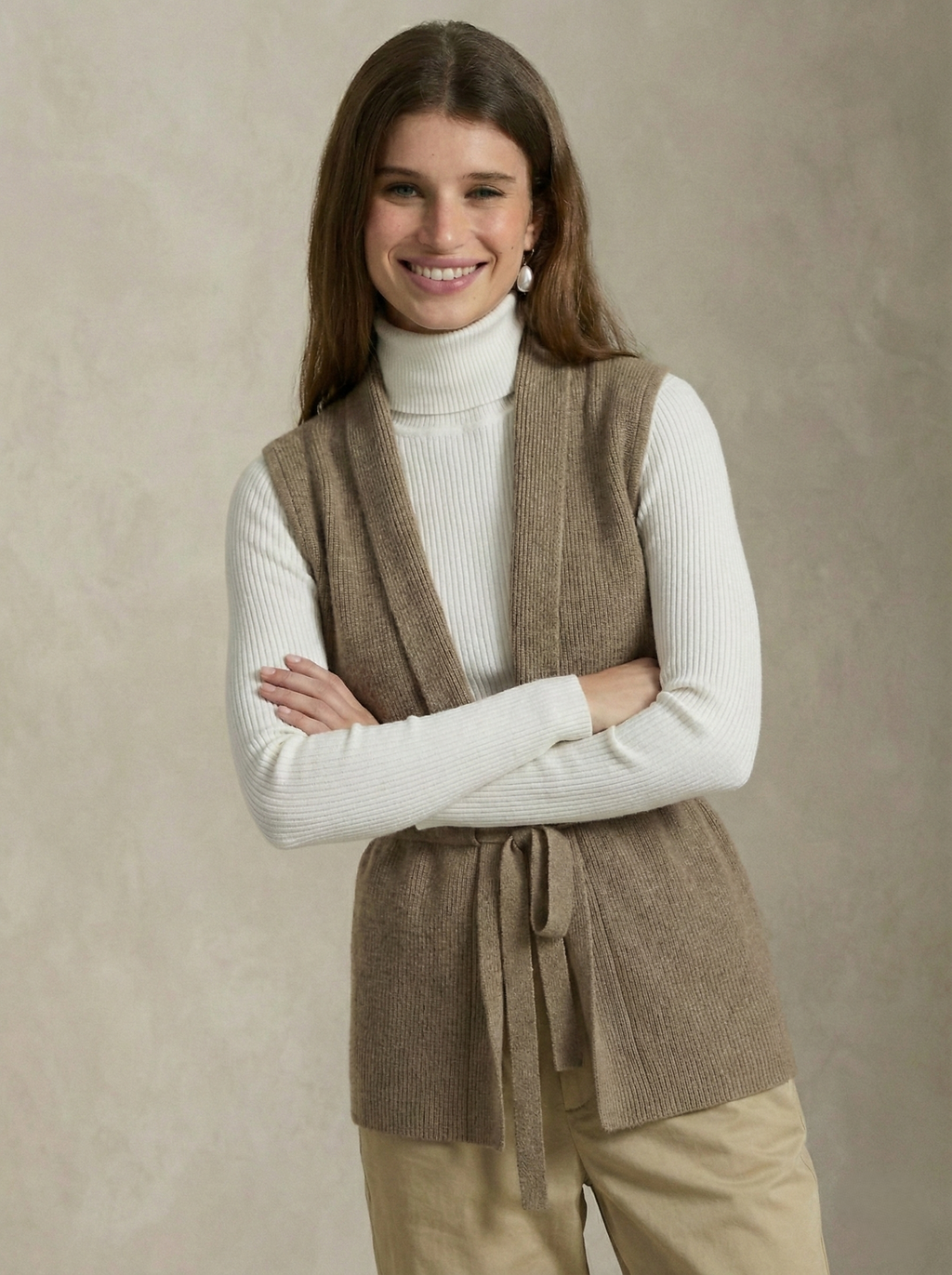 Women's Knit Vest - Sleeveless Cable Pullover
