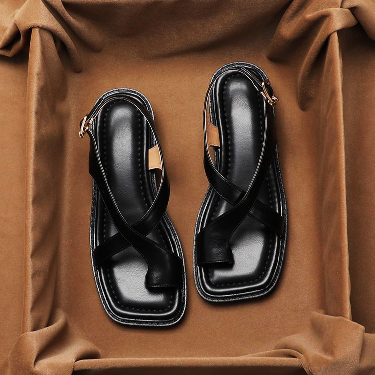 Women's Strappy Sandals - Buckled Leather Flat Slides
