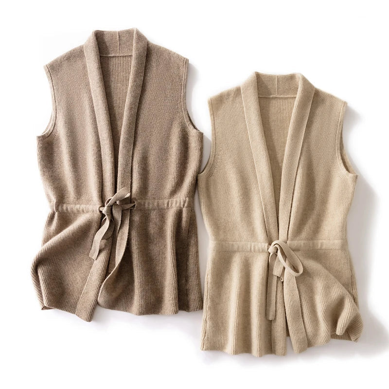 Women's Knit Vest - Sleeveless Cable Pullover