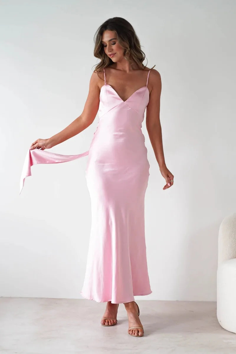 Women's V-Neck Evening Dress Elegant Satin Midi for Formal Weddings and Special Occasions