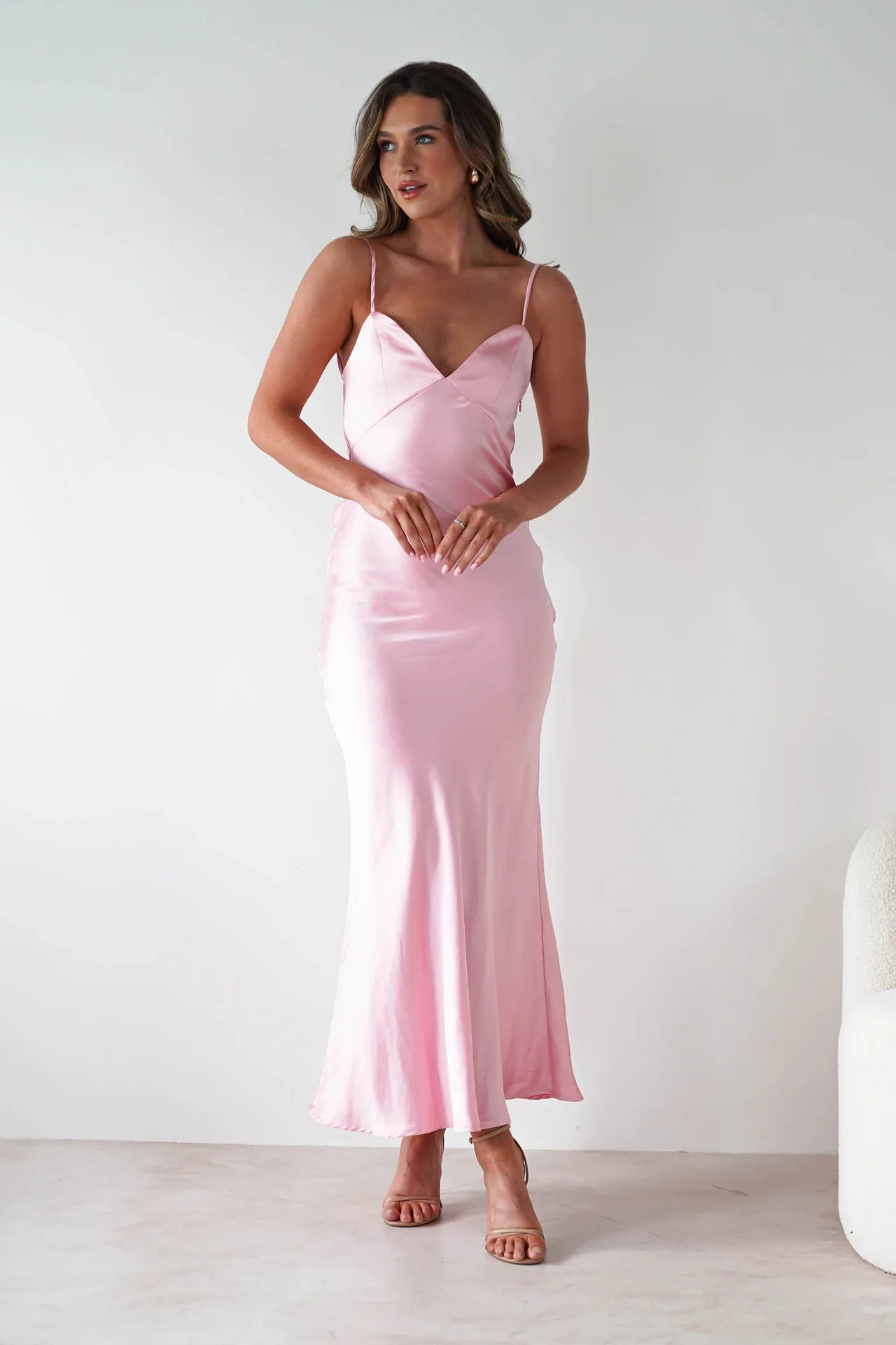 Women's V-Neck Evening Dress Elegant Satin Midi for Formal Weddings and Special Occasions