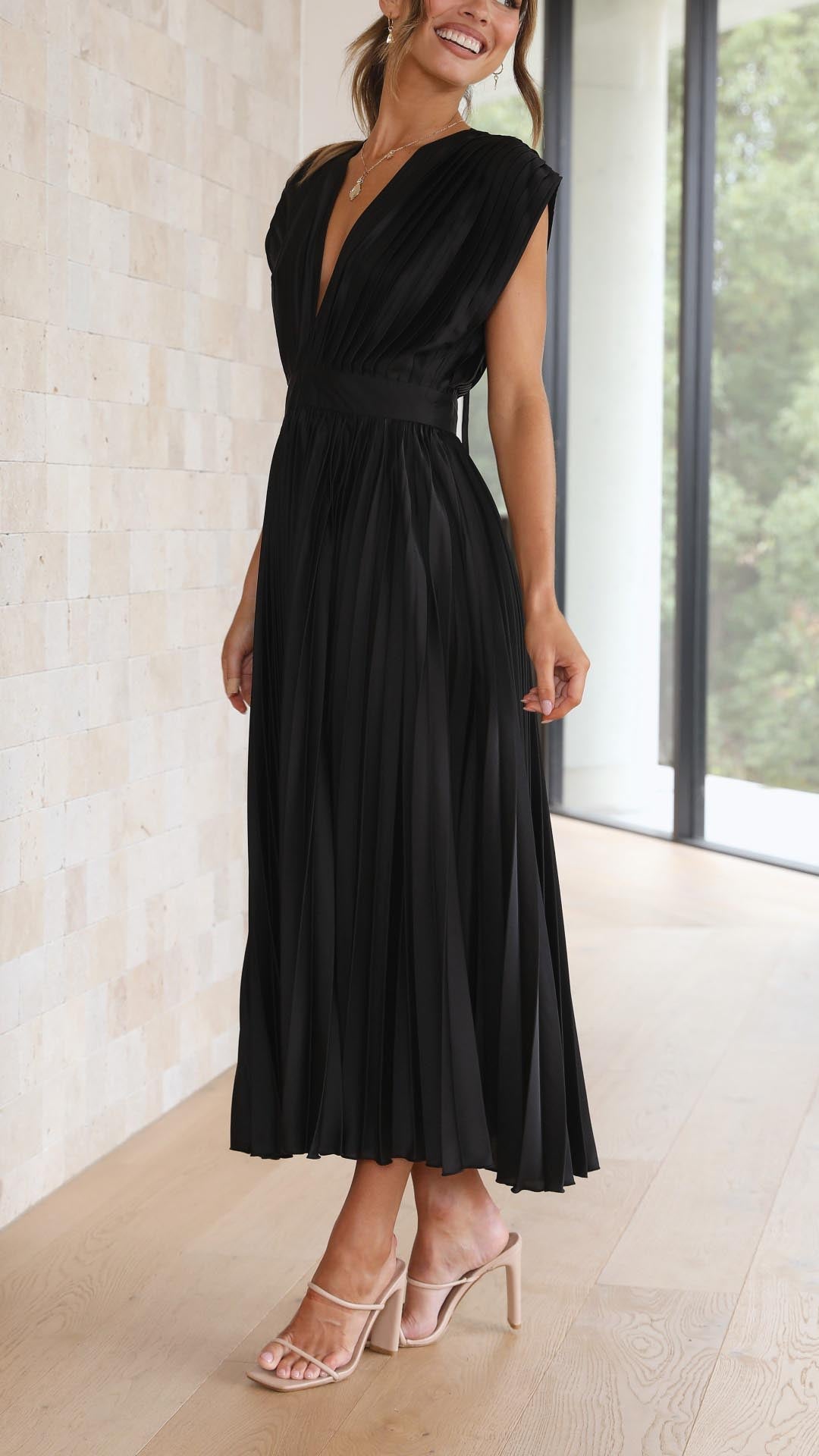 Women's Pleated Chiffon Dress - Subtle Luxury Maxi