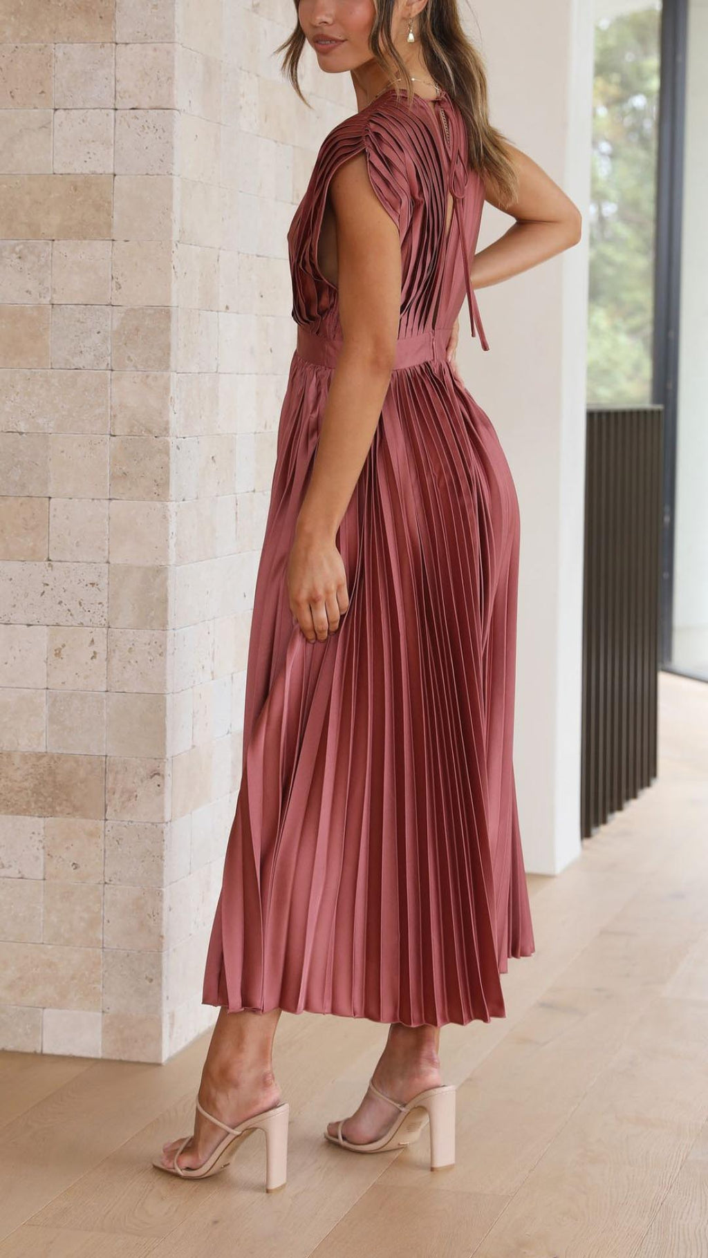 Women's Pleated Chiffon Dress - Subtle Luxury Maxi