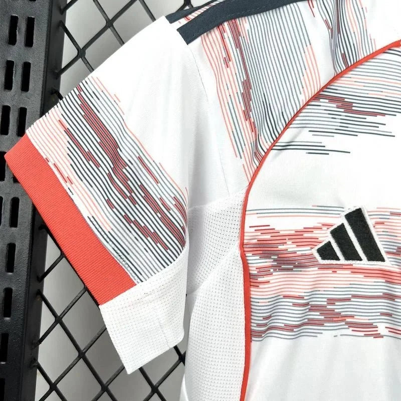 Bayern 2025 Away Shirt