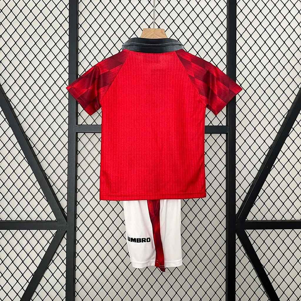 Man United 1996 Home Jersey