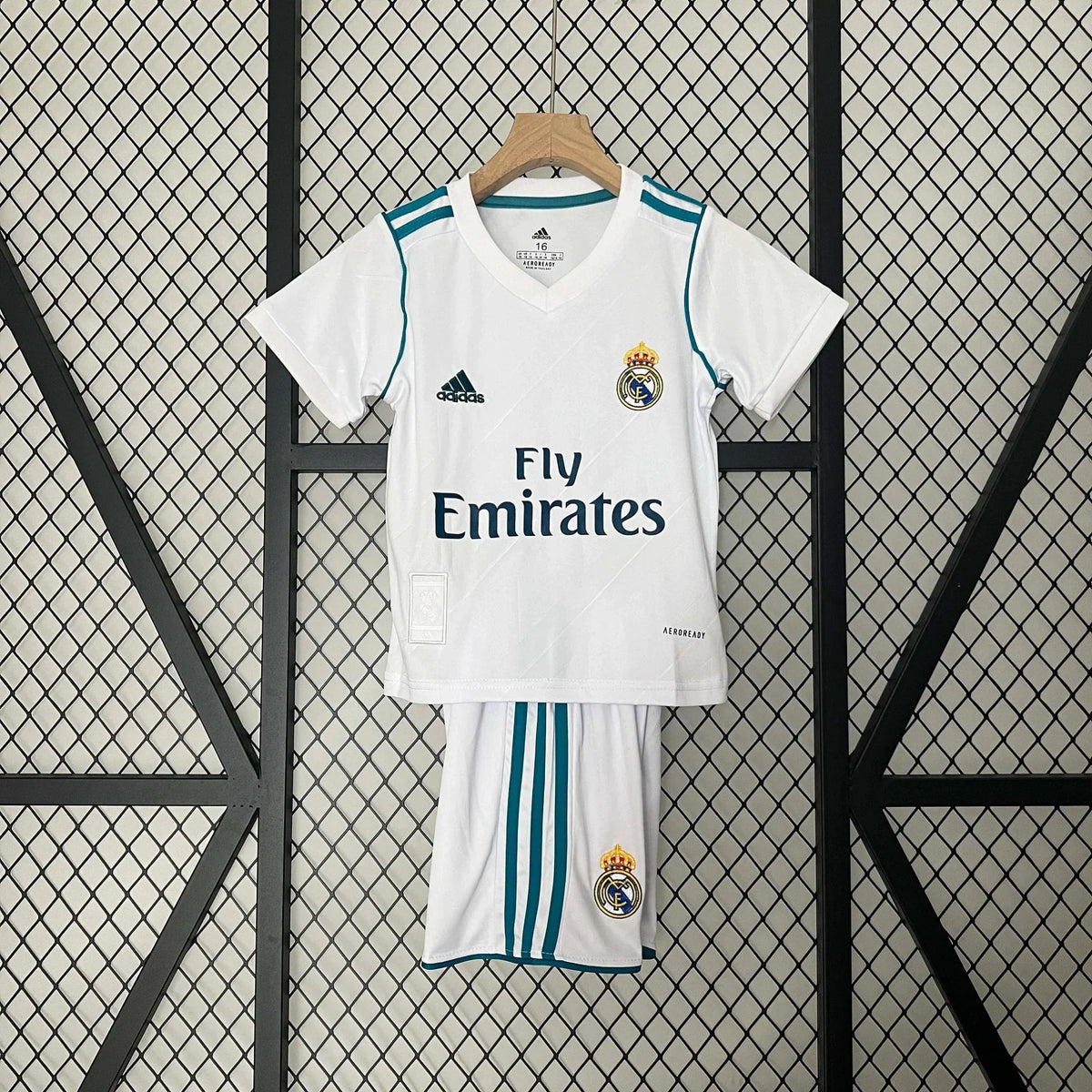 Real Madrid 2017 Home Jersey