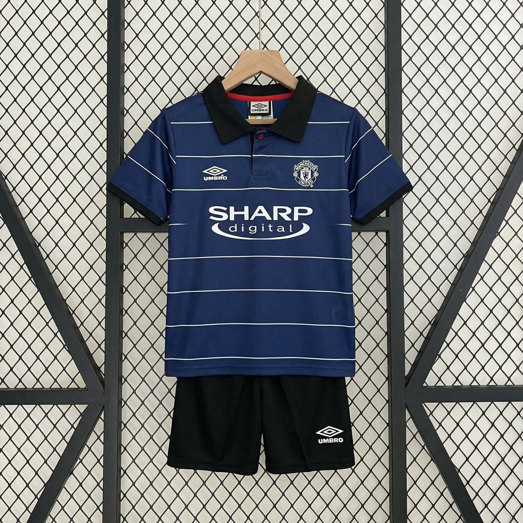 Man United 1999 Away Jersey
